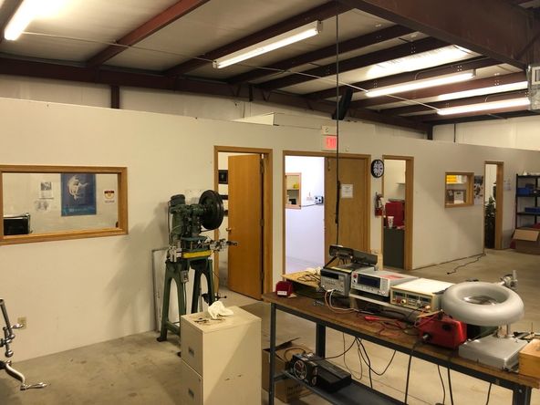 I-35 Office Warehouse 6,000 SF HEAT/AC: 170 Cain Dr, Haysville, KS 67060